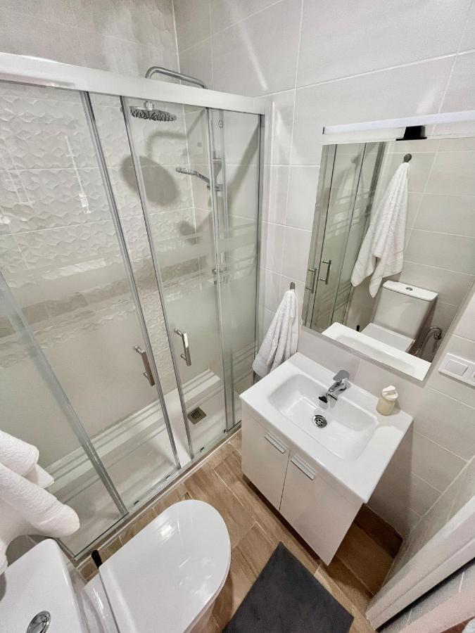 Lofts Ifema Lägenhet Madrid Exteriör bild